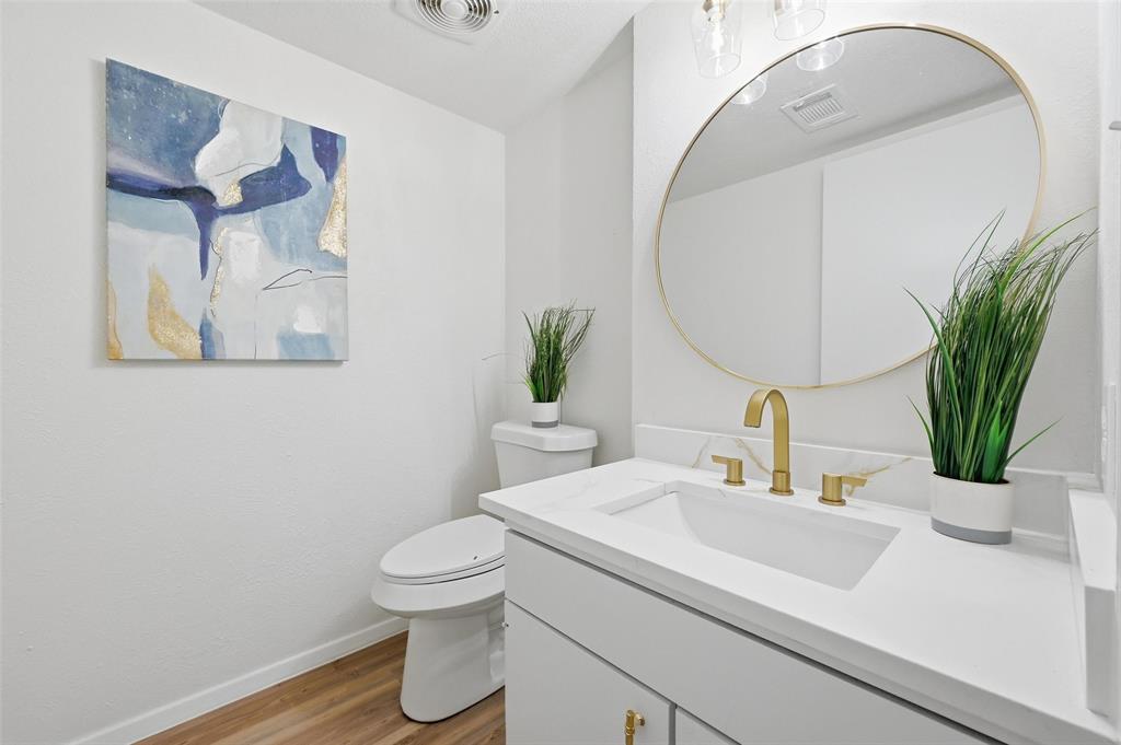 Arlington Downs Twnhs - Residential