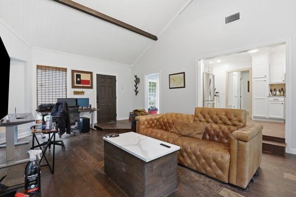 5821 Highland Avenue