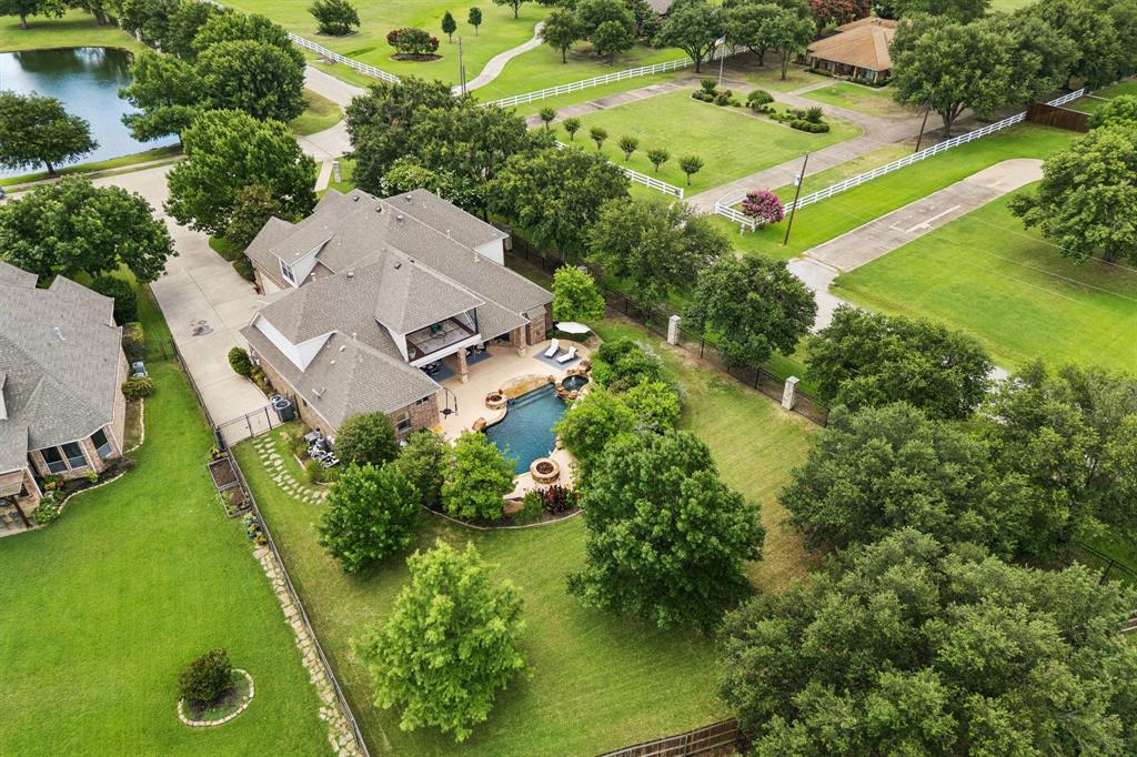 1724 Joyner Lane