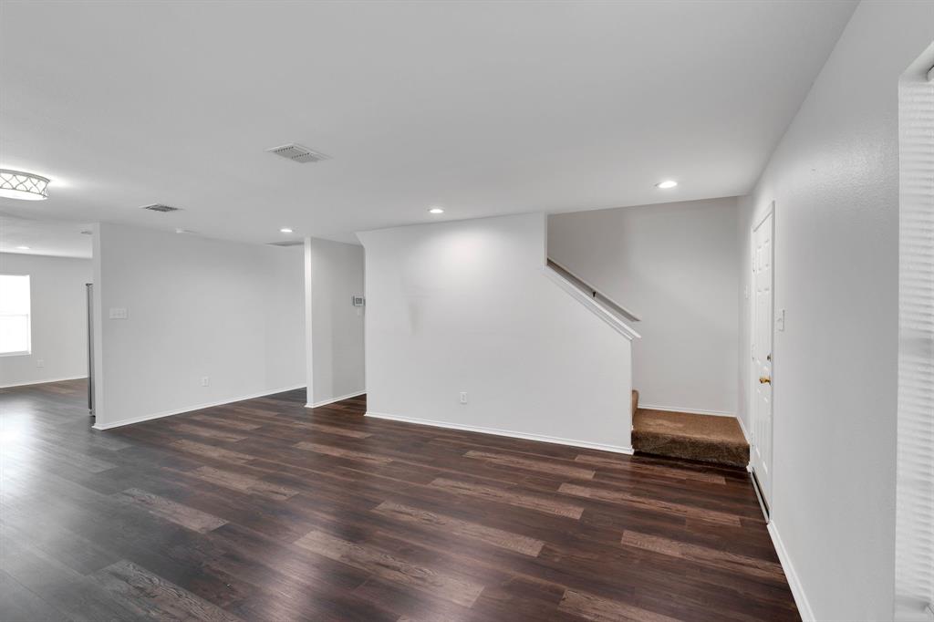 1205 Saltgrass Drive