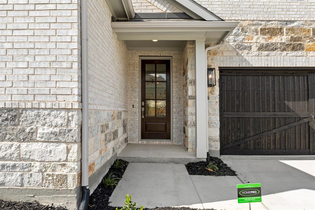 2509 Swinley Forest Street