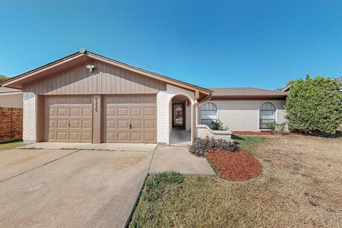 6225 Sunnybrook Drive Watauga TX 76148