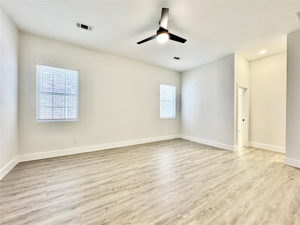 BB LIVING AT THE TRIBUTE - Residential Lease