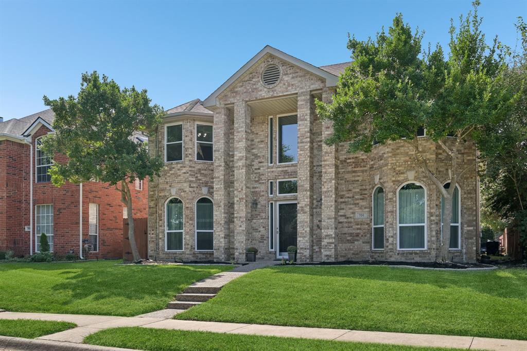 706 White Oak Street