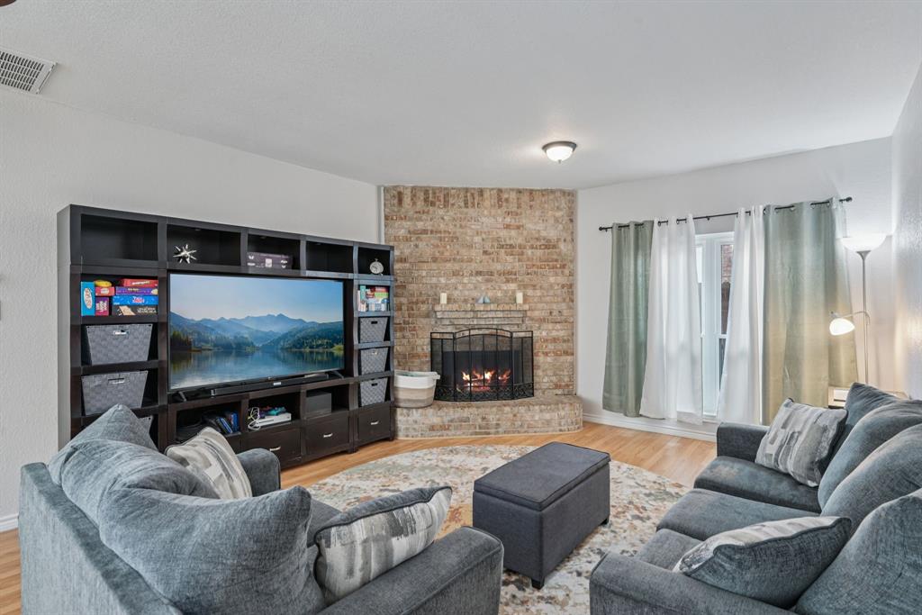 706 White Oak Street