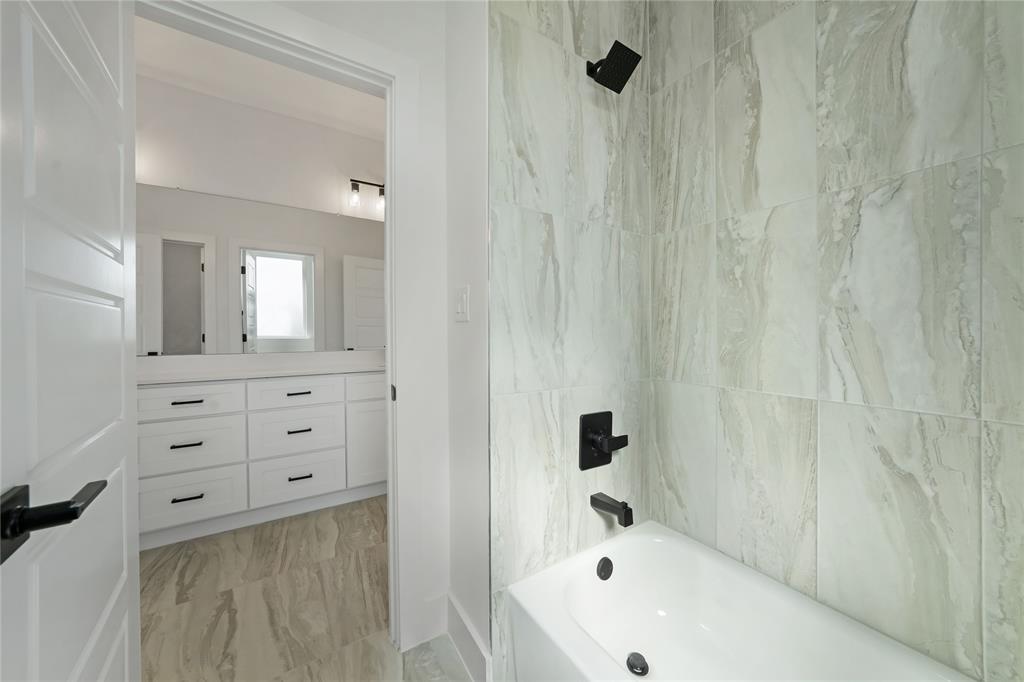 Oak Haven On The Creek - Residential