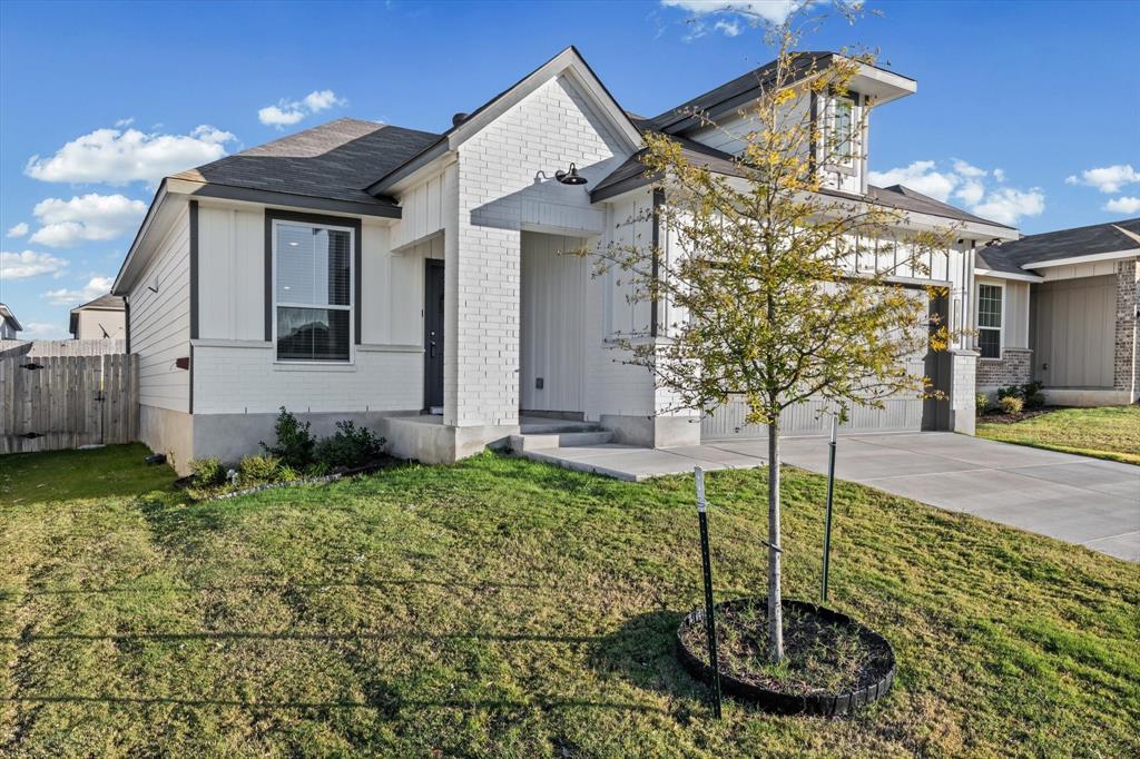 COLLEGE PARK PHASE 1 - Residential