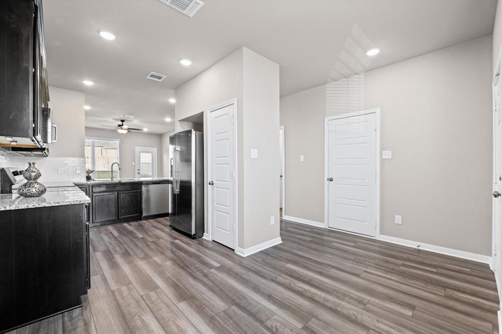 COLLEGE PARK PHASE 1 - Residential