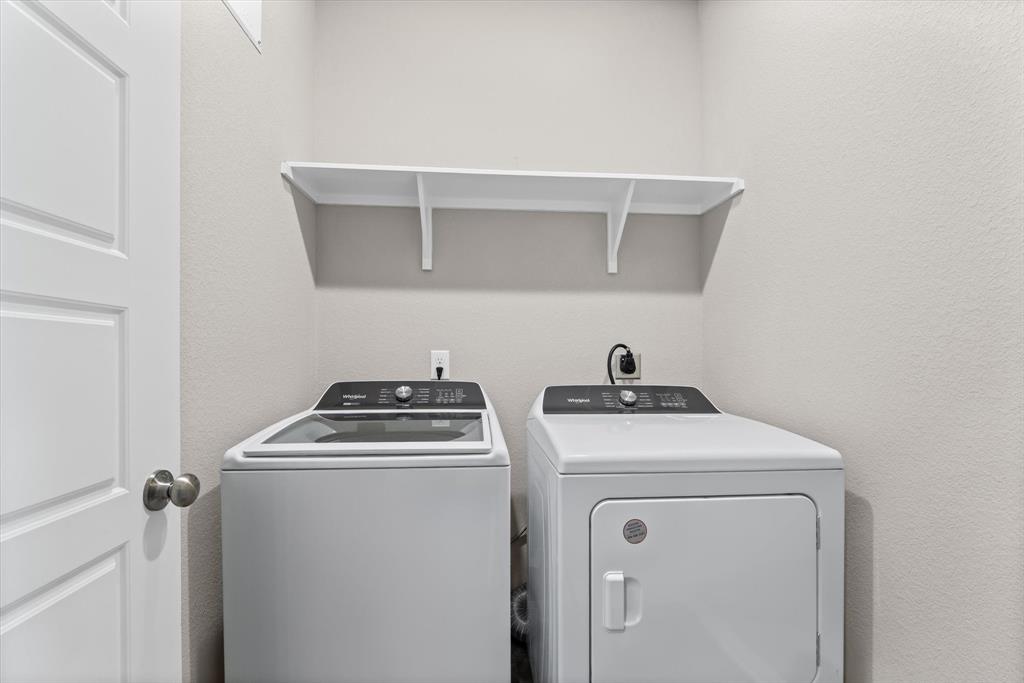 COLLEGE PARK PHASE 1 - Residential