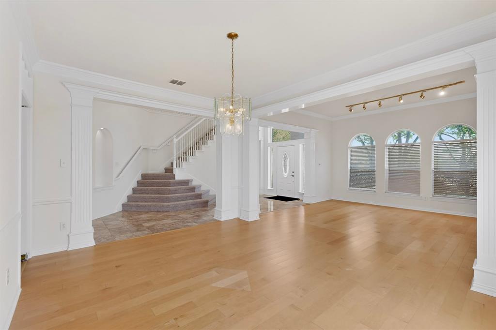 2301 Maryanne Lane