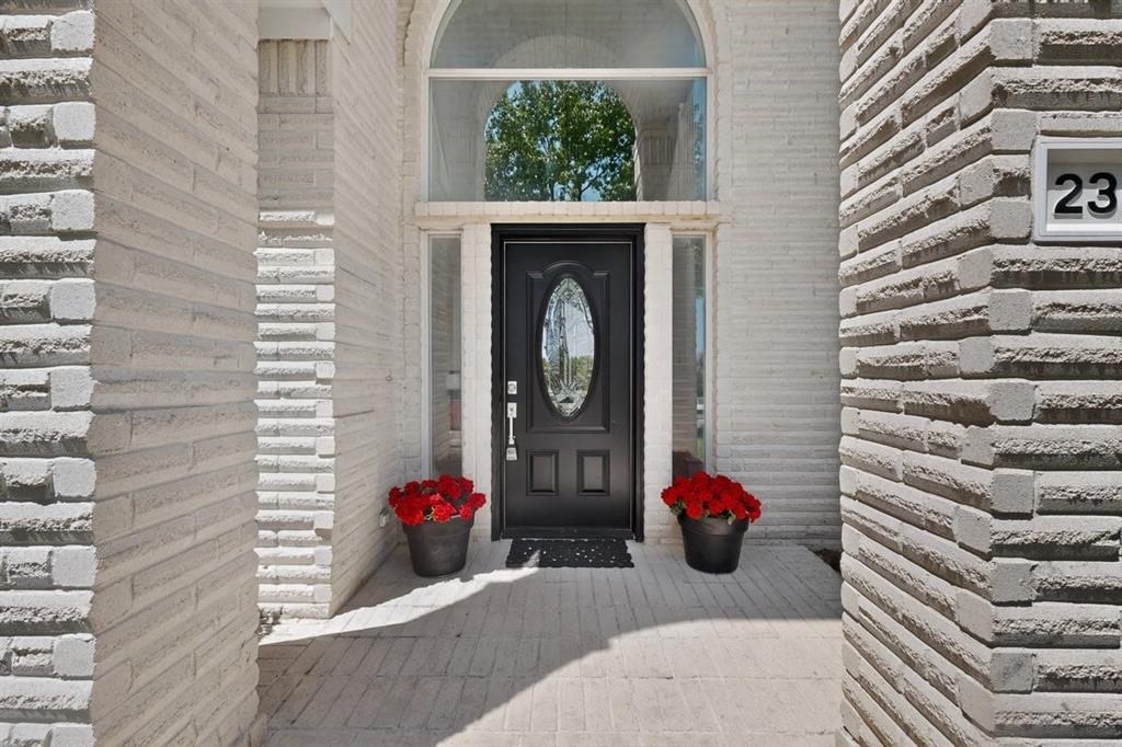 2301 Maryanne Lane