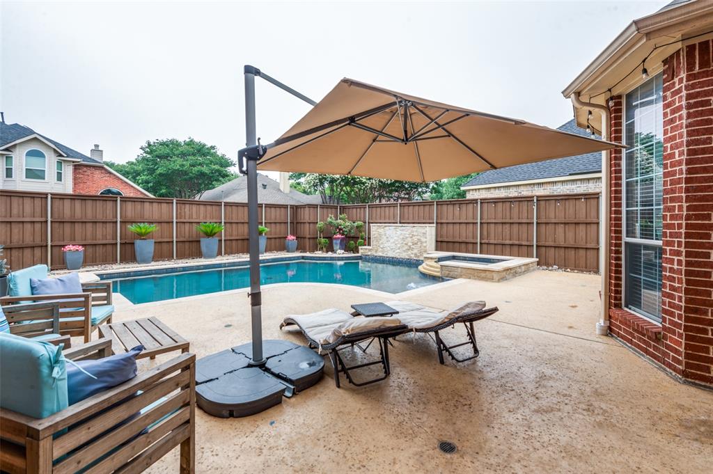 439 Fox Trail