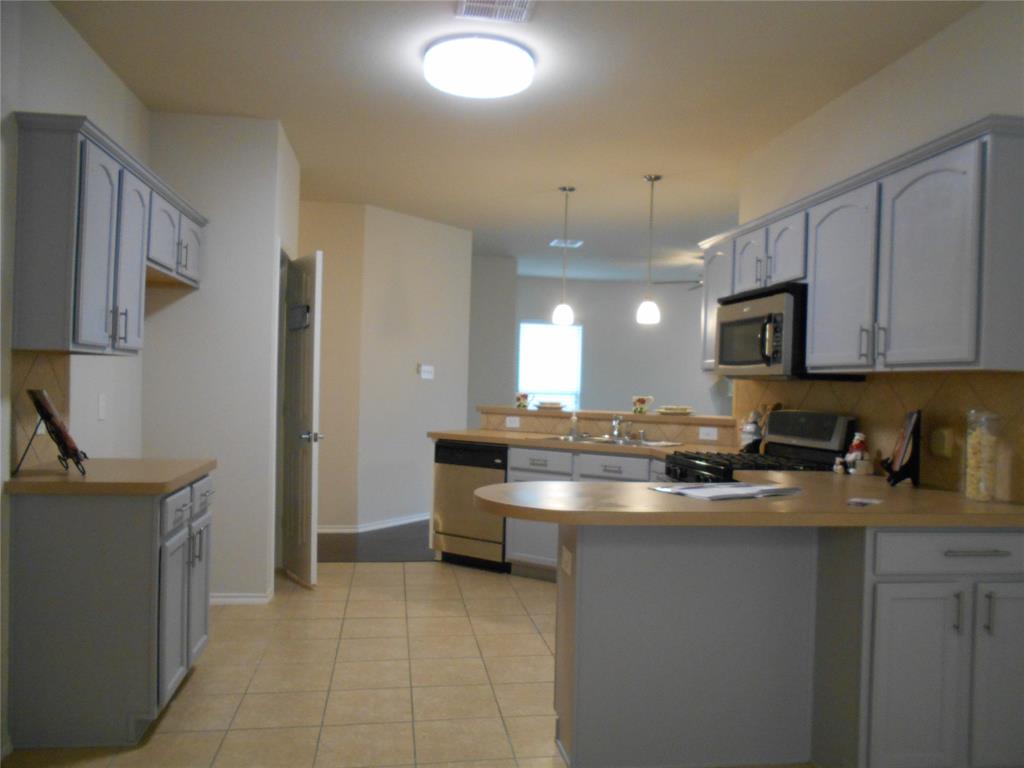 Winsor Meadows At Westridge Ph 4 - Residential Lease