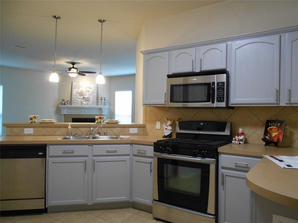 Winsor Meadows At Westridge Ph 4 - Residential Lease