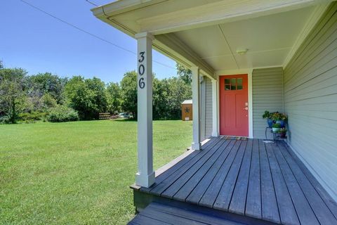 A home in Krum