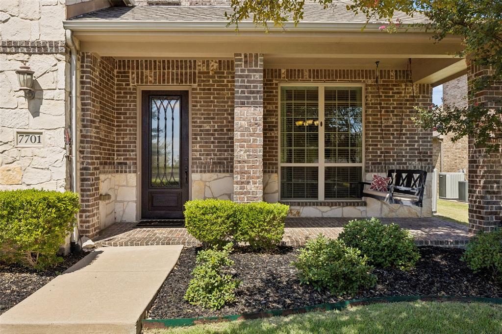 7701 Glenmere Trail