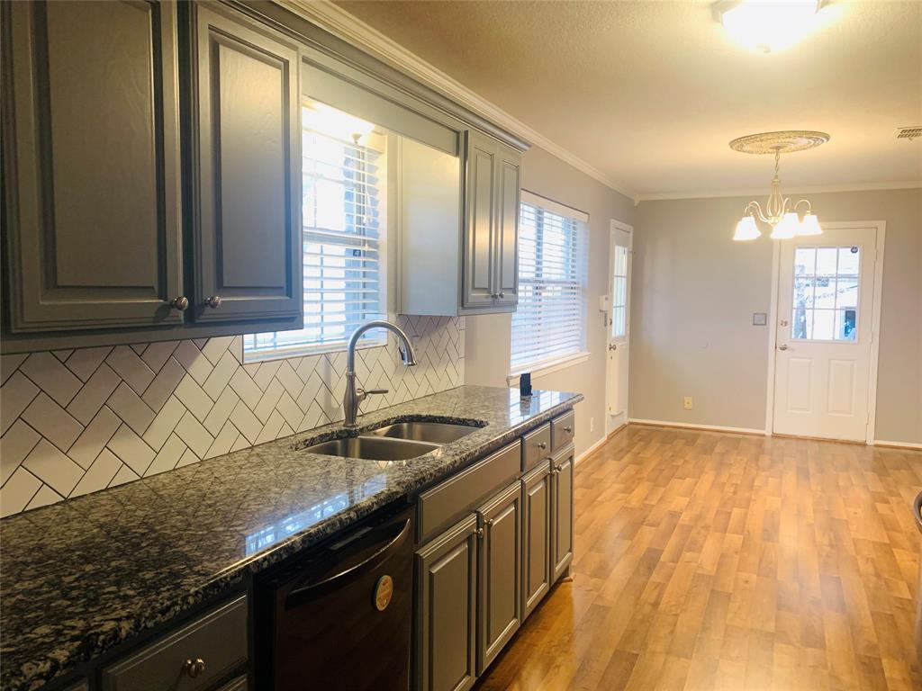 Denton Add Sec 4 - Residential Lease