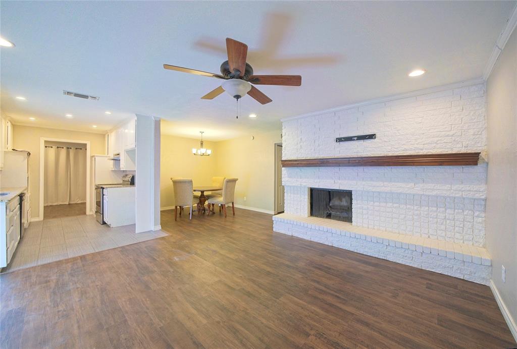 1421 Cross Bend Road