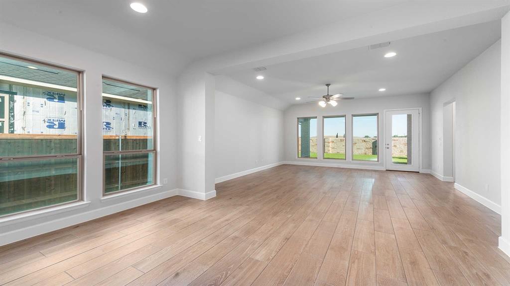 Trinity Falls - Residential