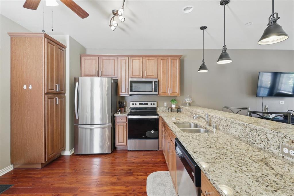 Villas Of Westridge - Residential