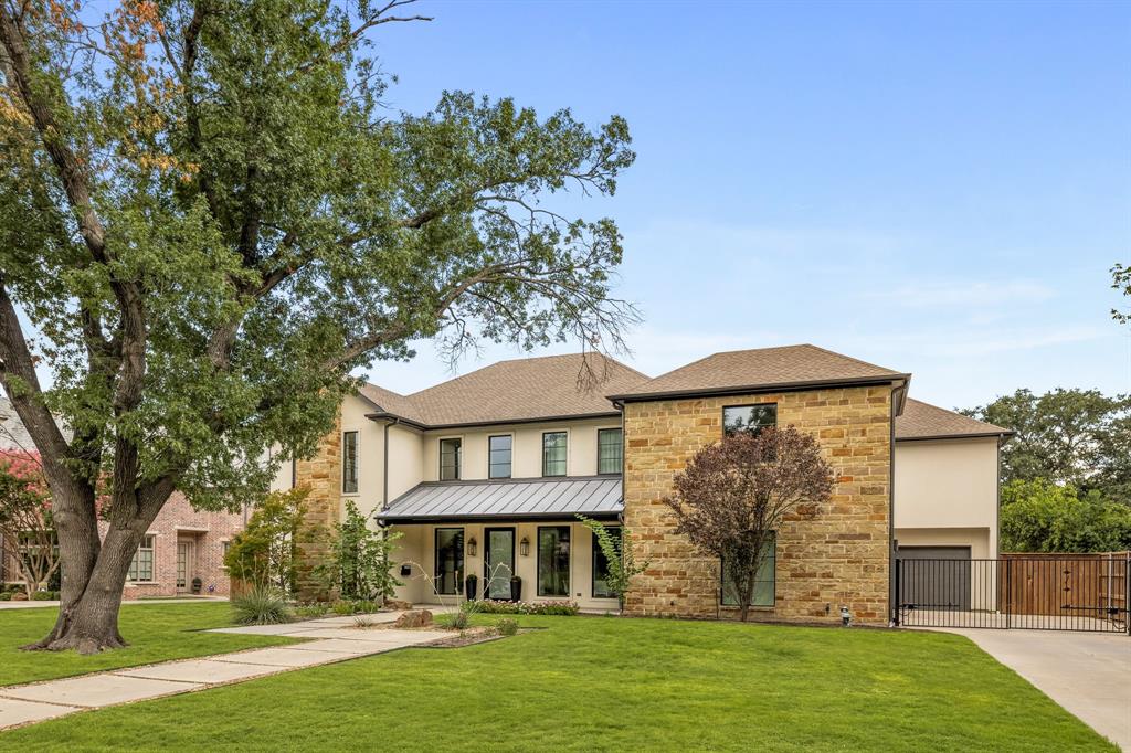 5724 Charlestown Drive