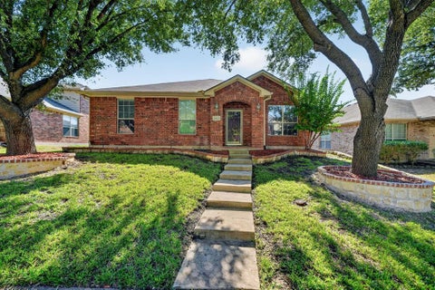Photo of 2923 Tangleglen Drive, Rockwall, TX 75032 (MLS # 21409130)