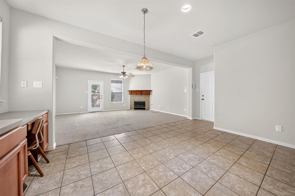 2923 Tangleglen Drive