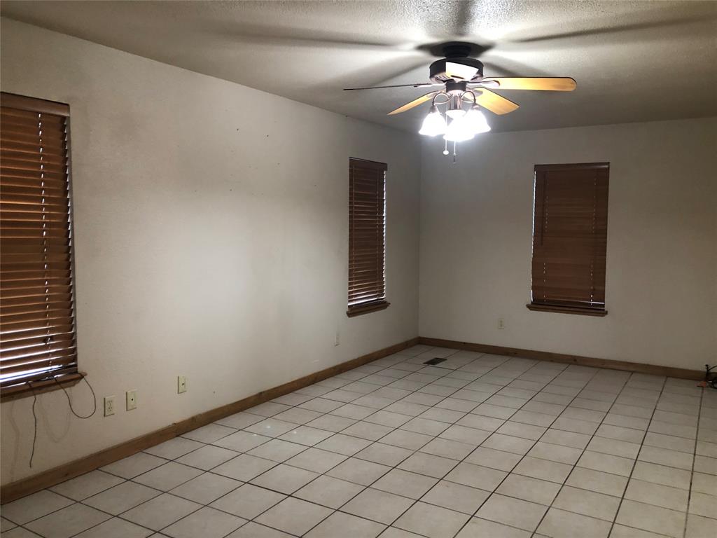 Sunset Acres Park Lake - Residential