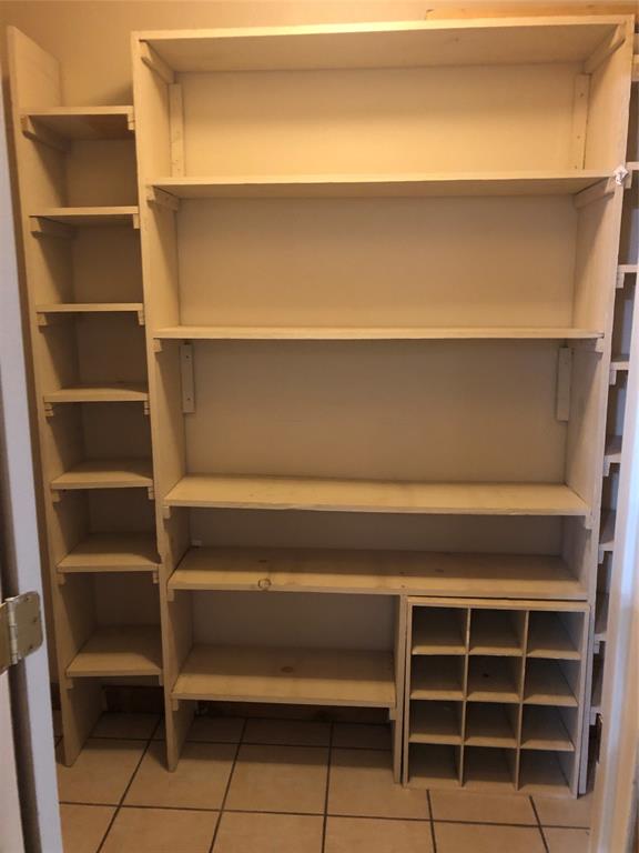 Sunset Acres Park Lake - Residential