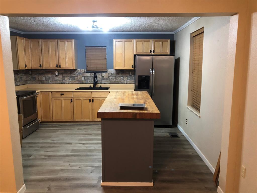 Sunset Acres Park Lake - Residential