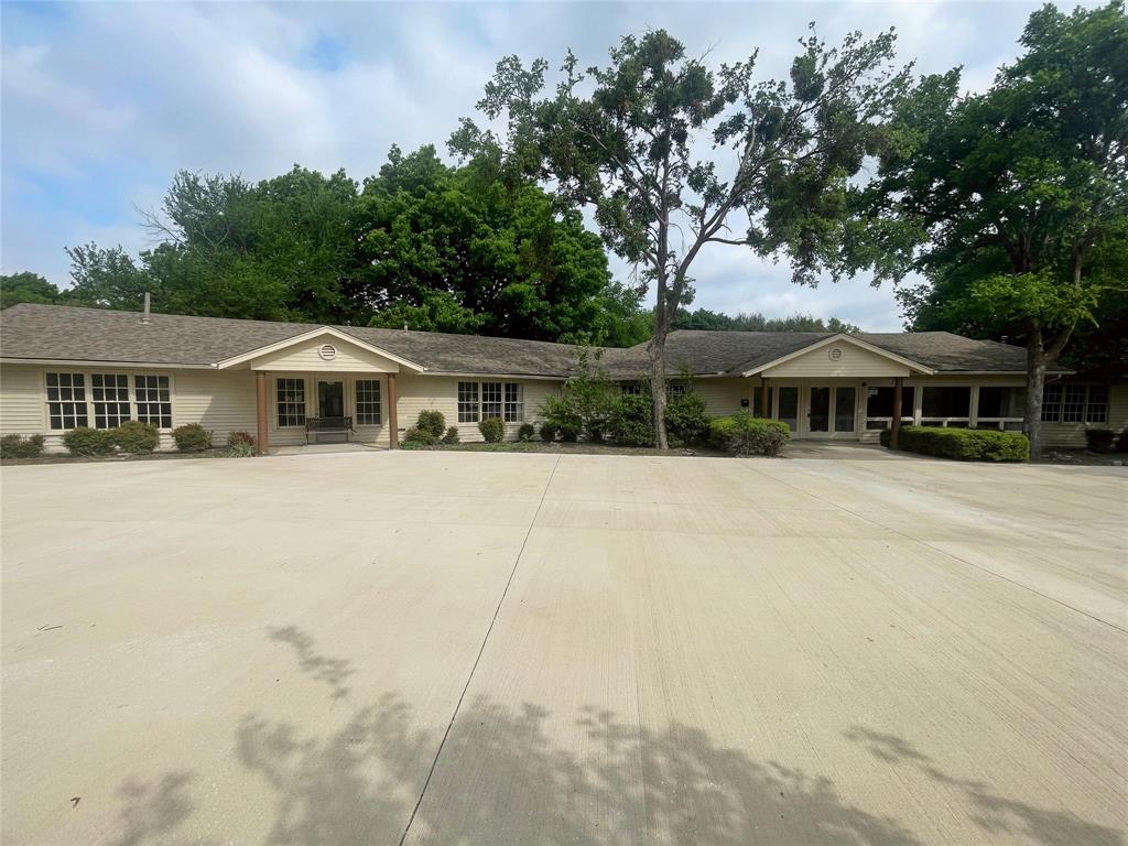 Village Of Ballantrae Sec One - Commercial Sale