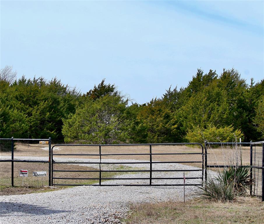 383 Bucksnort Road