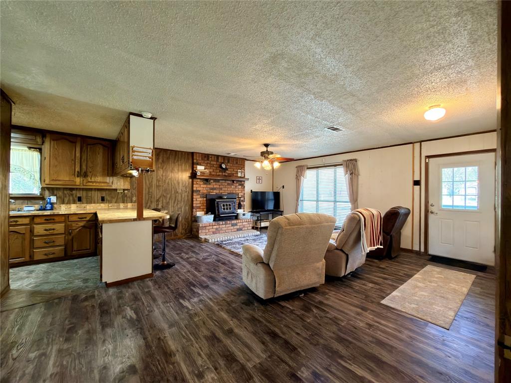 Golden Oaks Sub - Residential