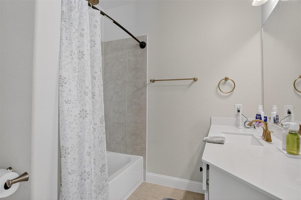 Lake Forest Ph Ia - Residential