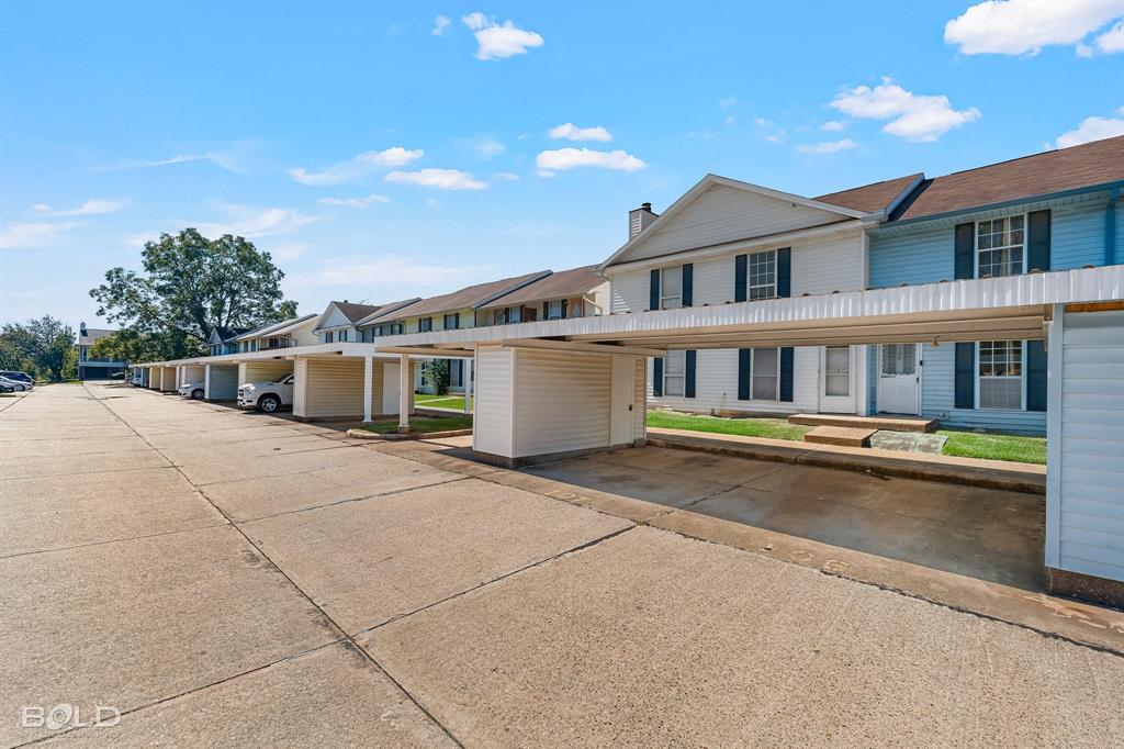 2138 Airline Drive 107