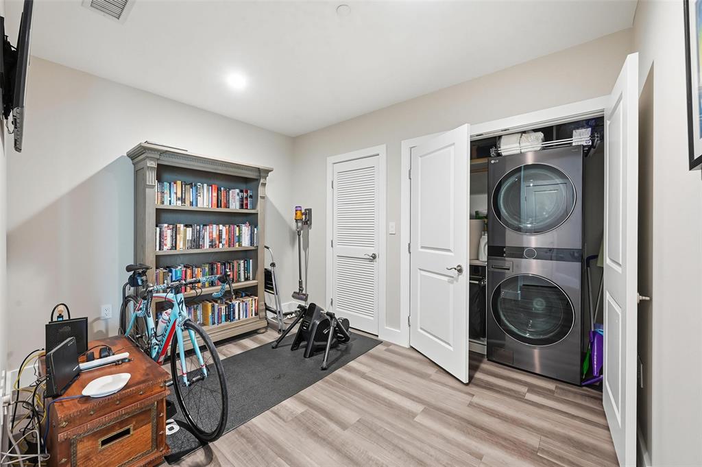 Tower Residential Condo I - Residential