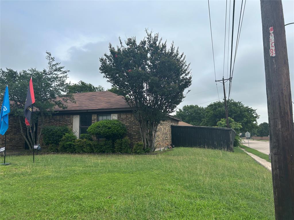 6419 Plainview Drive