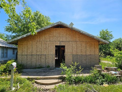 1008 Lackey Street Brownwood TX 76801