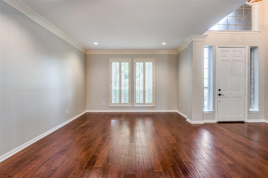 8400 Buxton Court