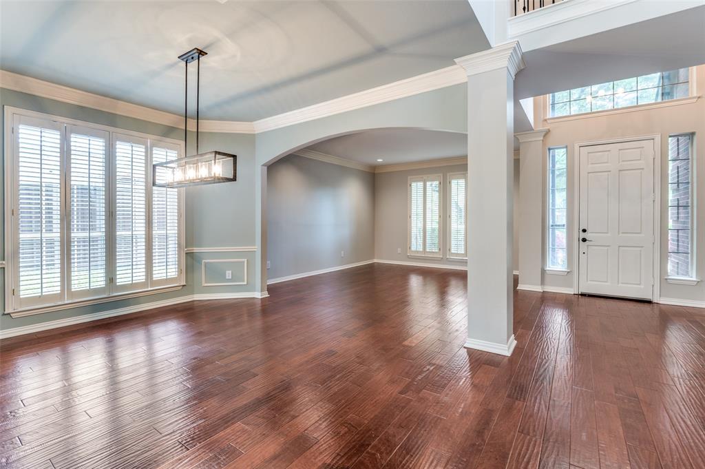 8400 Buxton Court
