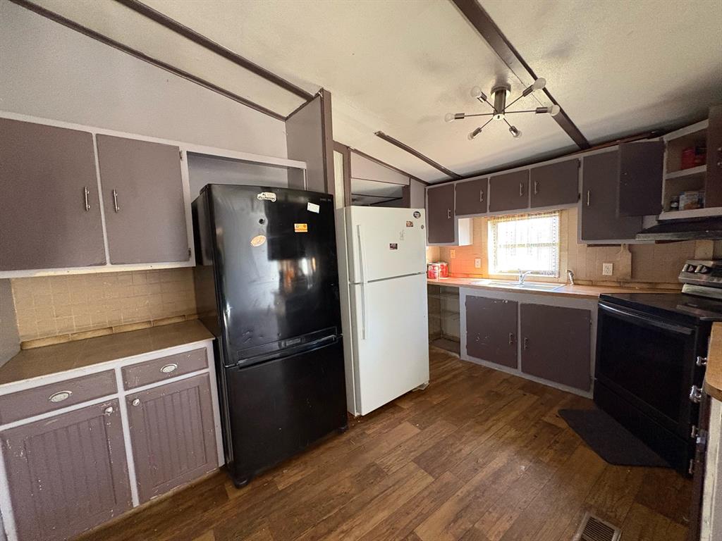 2213 Pedernales Court