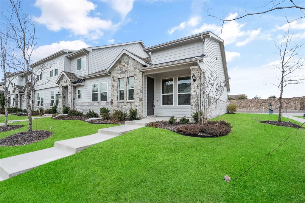 Residences At Jeans Creek, The - Residential Lease