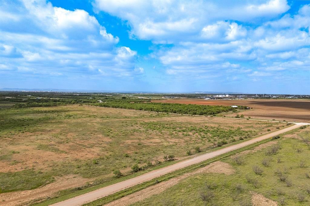 7734 W Overland Trail