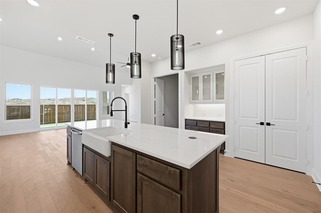 1025 Alberta Spruce Road