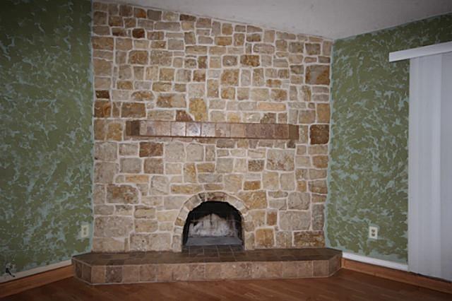 2921 Collins Boulevard