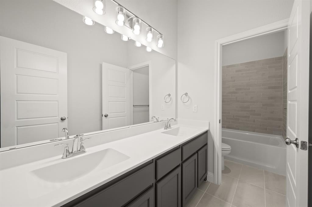 Abe's Landing - Residential