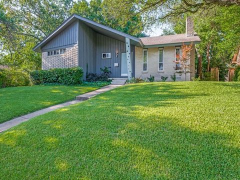 9052 Fringewood Drive Dallas TX 75228