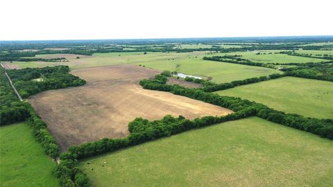988 County Road 4142 Bonham TX 75418