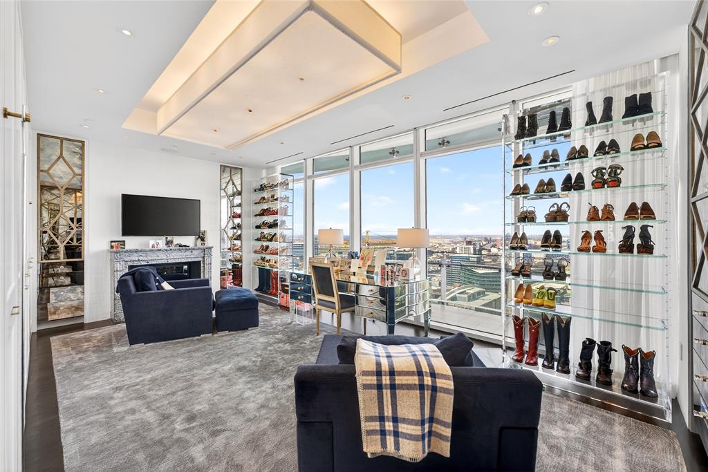 Museum Tower Condo - Residential