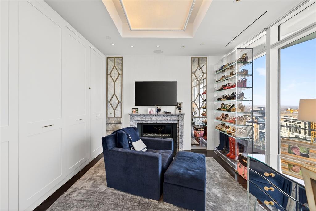 Museum Tower Condo - Residential